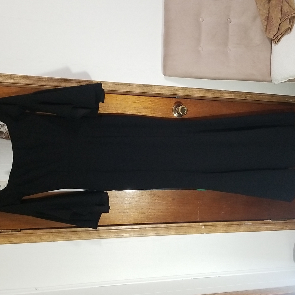 Pleated Shoulders Maxi Dress